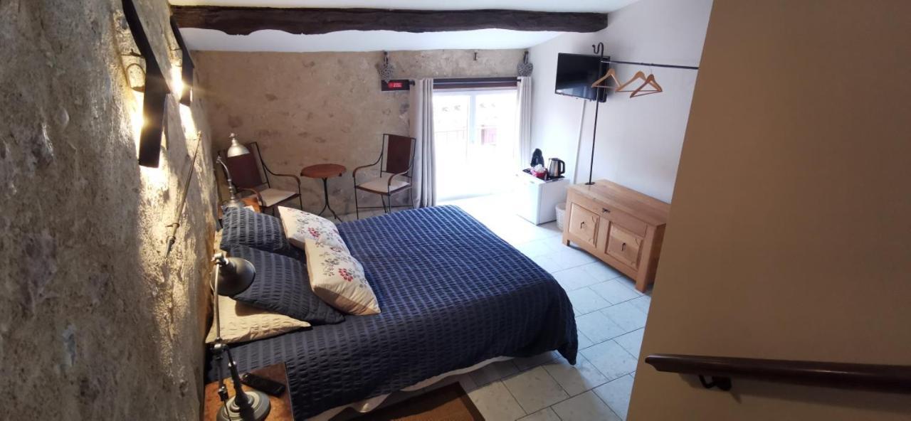 Saint-Saturnin-de-Lucian Le Mimosa B&B 외부 사진